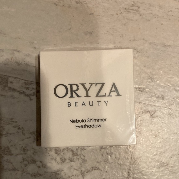 Ipsy Pink Marble Glam Cosmetic Bag & Oryza Beauty Nebula Shimmer Eyeshadow Set - Picture 6 of 10